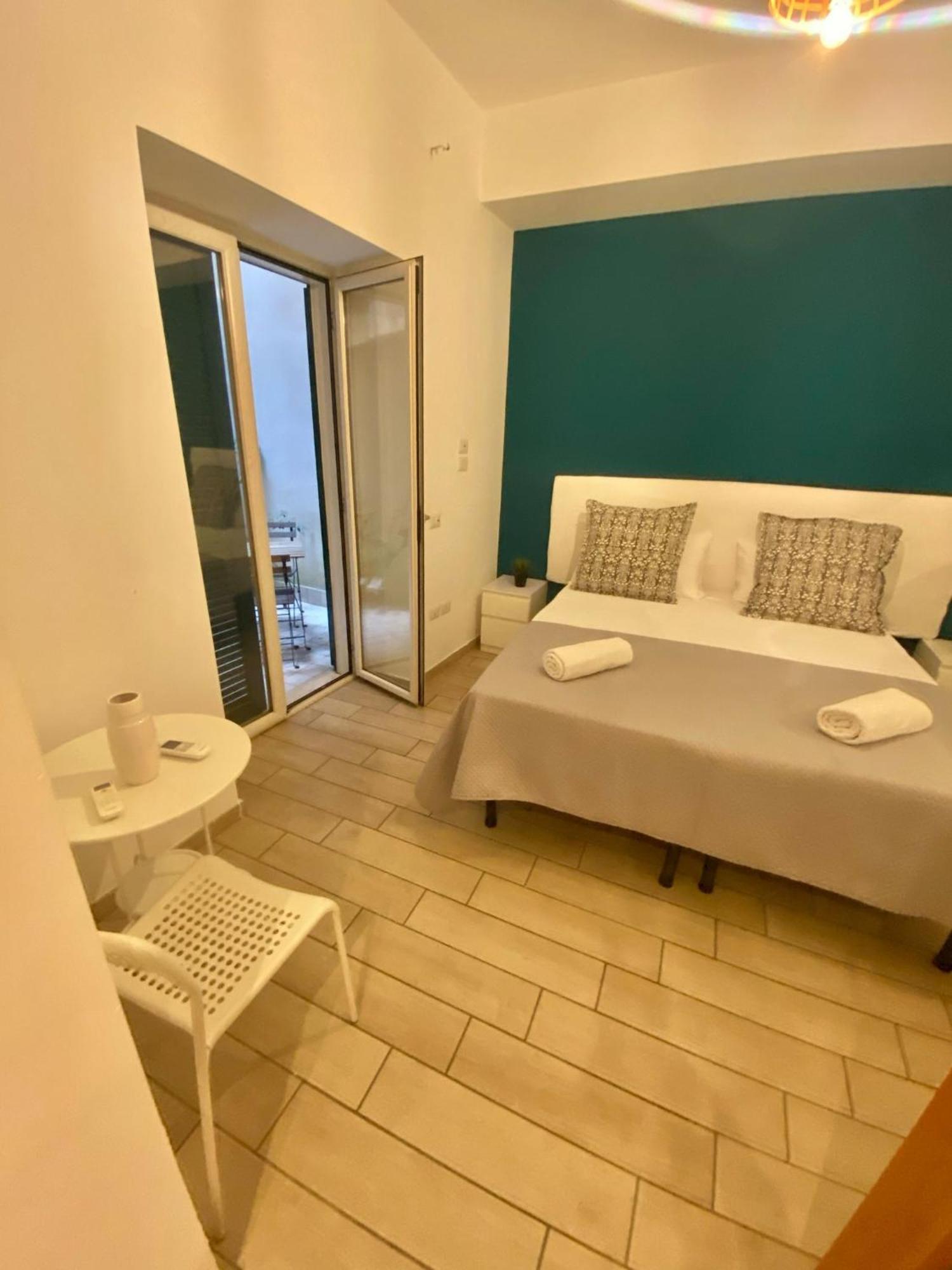 B&B Napoli Duomo Værelse billede