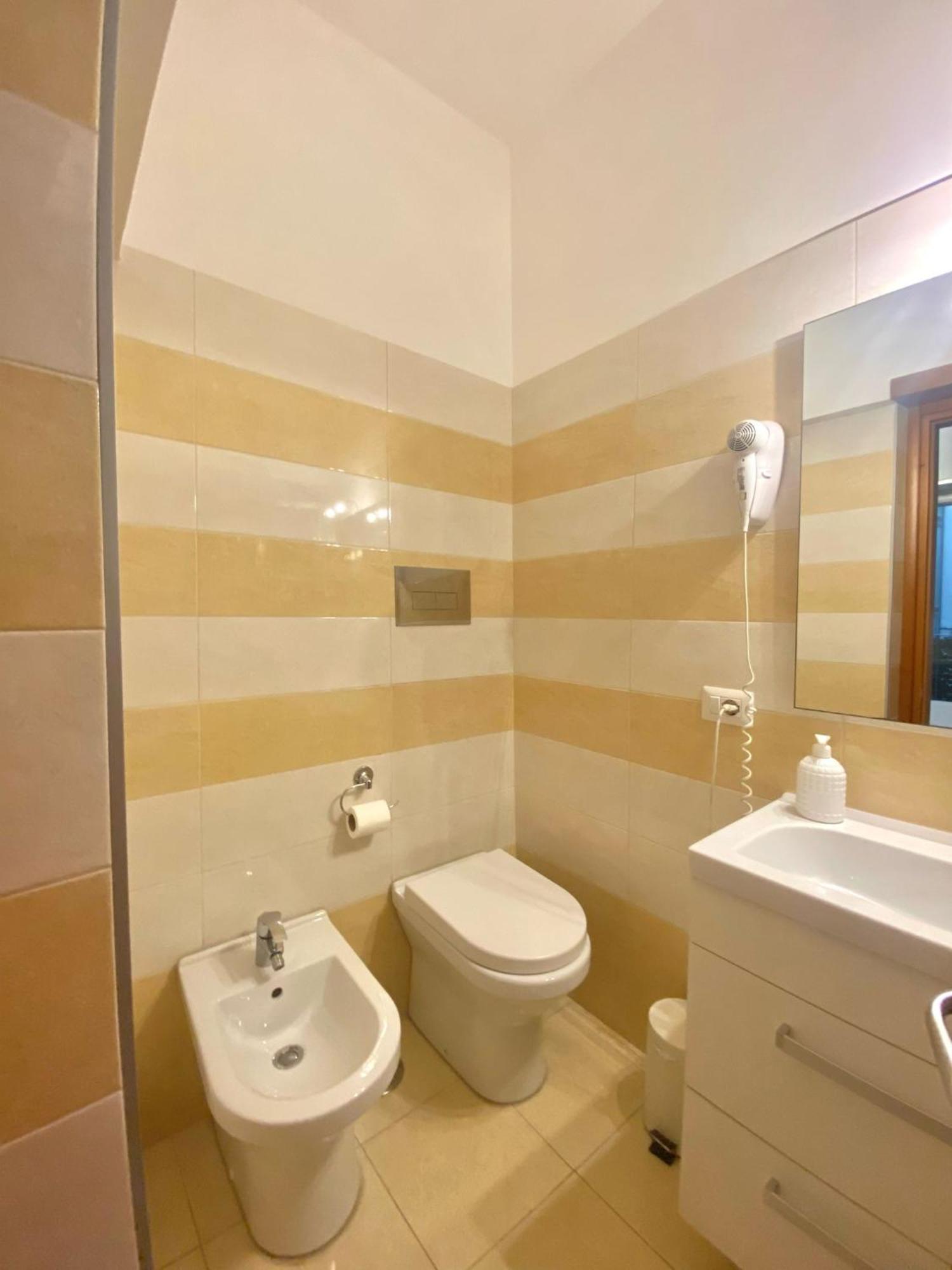 B&B Napoli Duomo Eksteriør billede